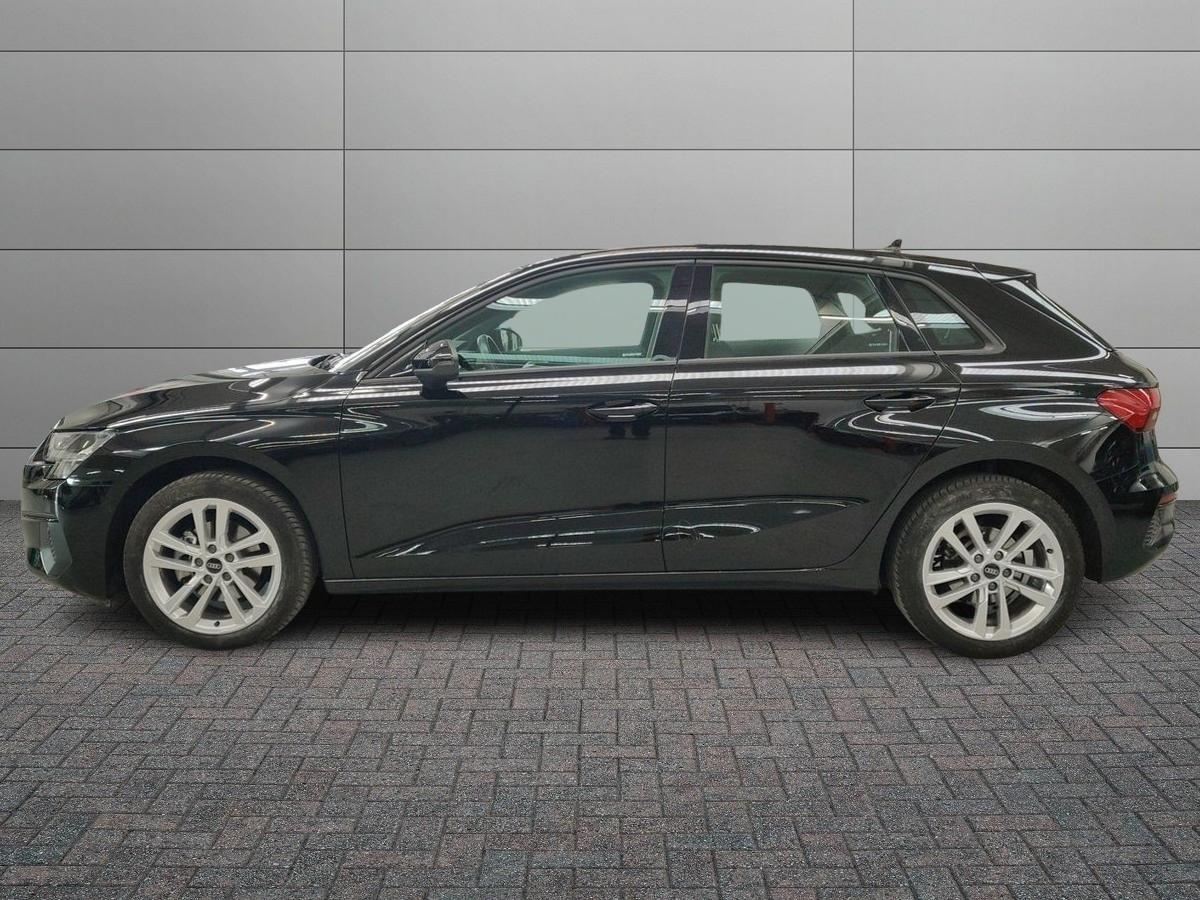 AUDI A3 4ª serie - A3 SPB 30 TDI Business Advanced