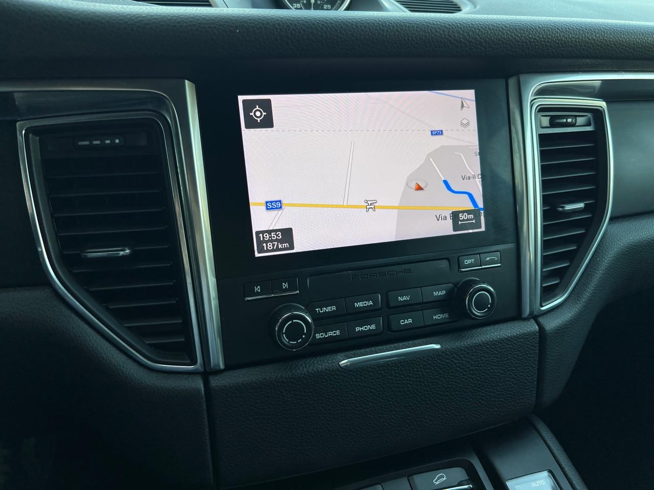 Porsche Macan 2.0 252cv pdk