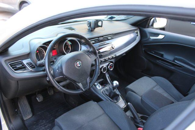 ALFA ROMEO Giulietta 2.0 JTDm-2 140 CV Distinctive