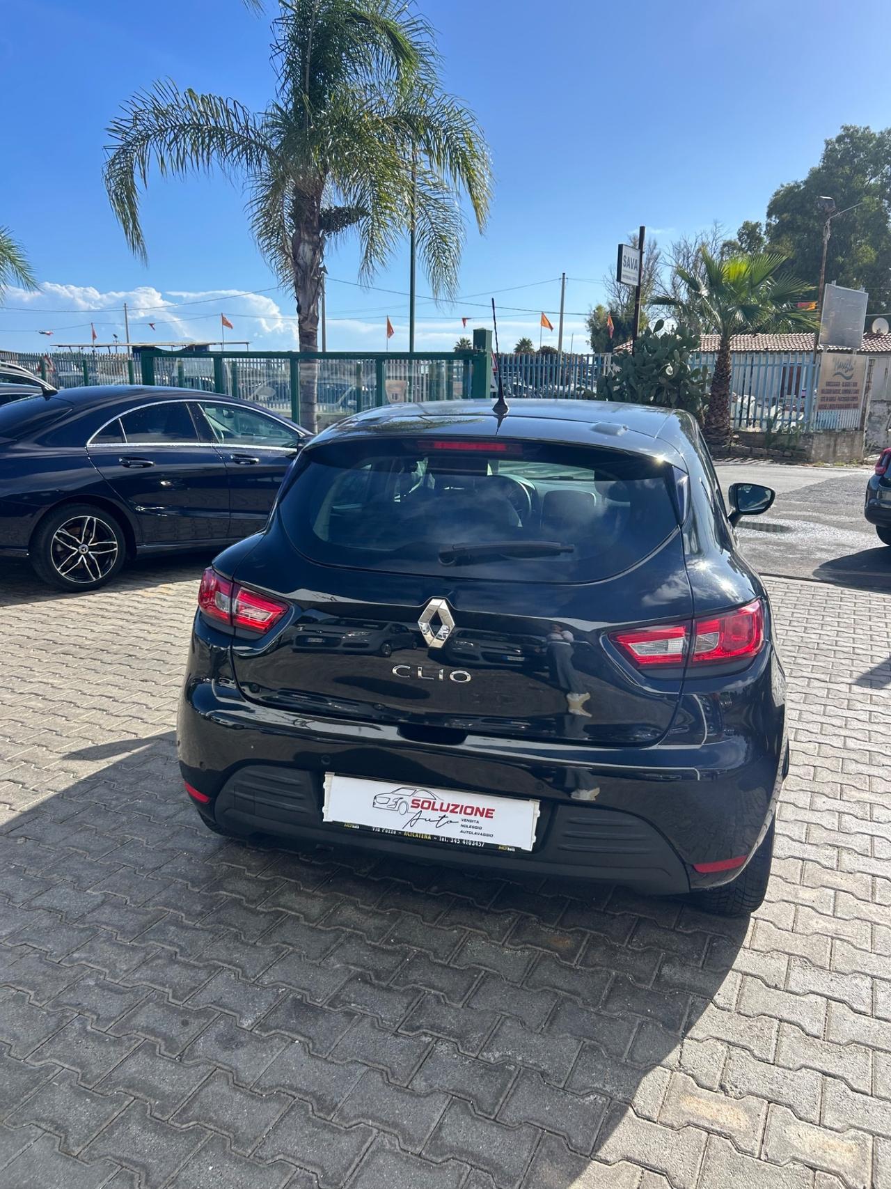 Renault Clio dCi 8V 90CV EDC Start&Stop 5 porte Energy Intens