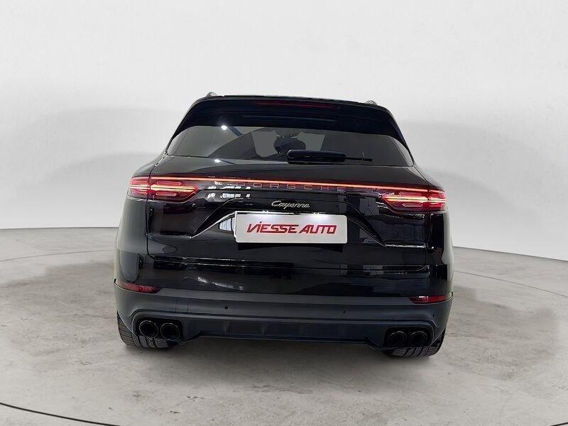 Porsche Cayenne 3.0 V6 E-Hybrid