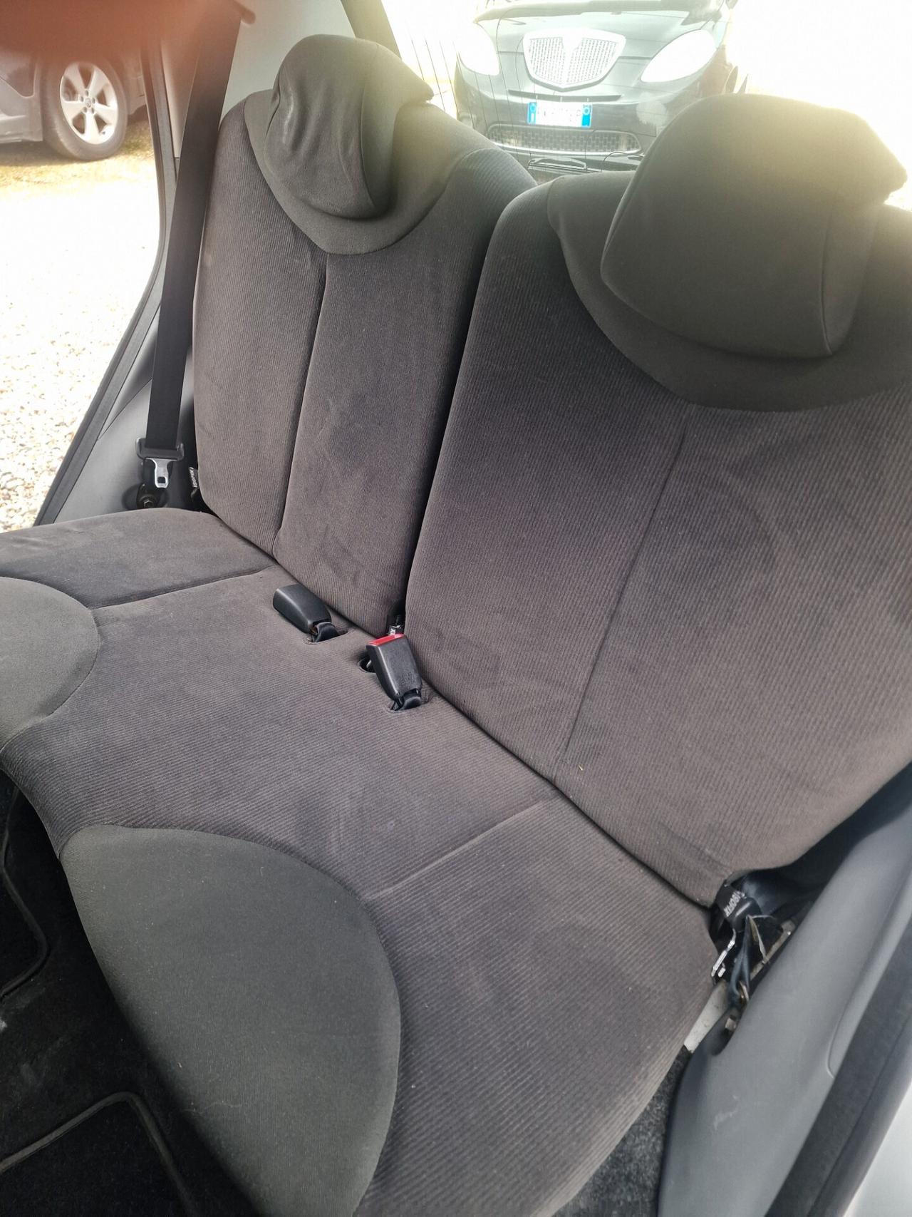 Peugeot 107 1.0 68CV 5p. Plaisir 2Tronic