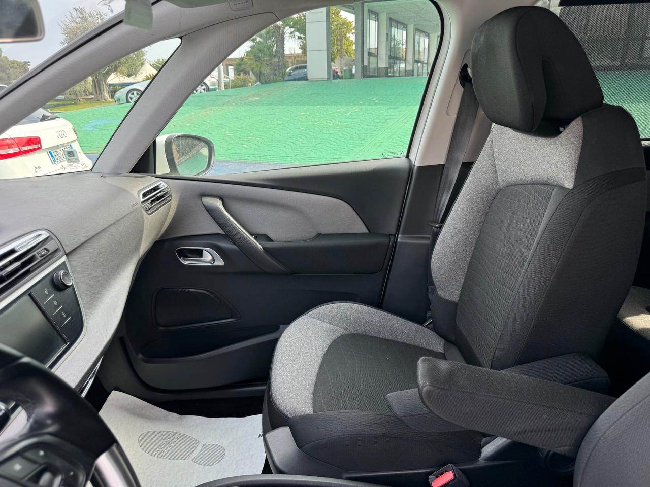 Citroen Grand C4 Picasso BlueHDi 150 aut. Exclusive