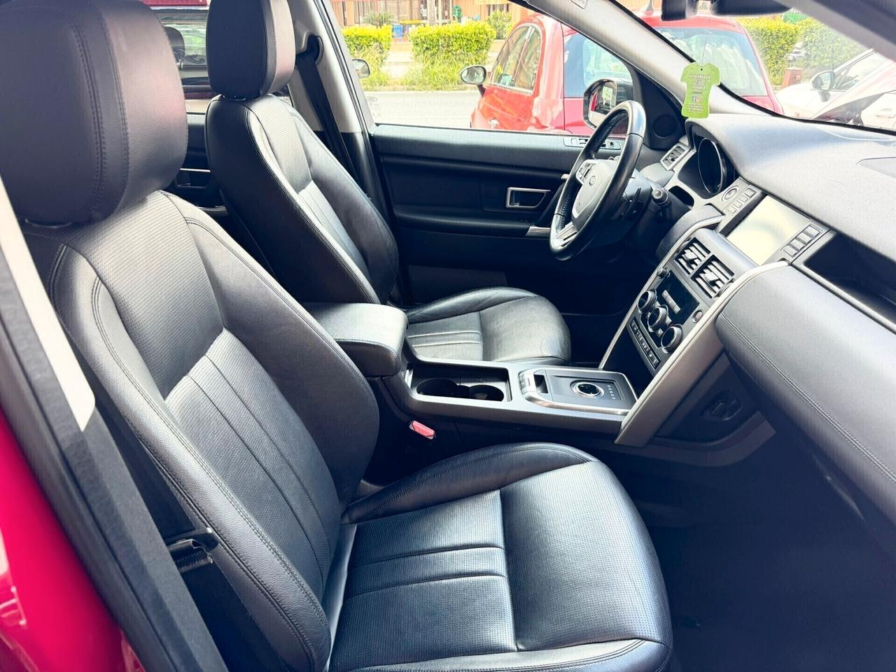 Land Rover Discovery Sport 2.0 TD4 180 CV HSE
