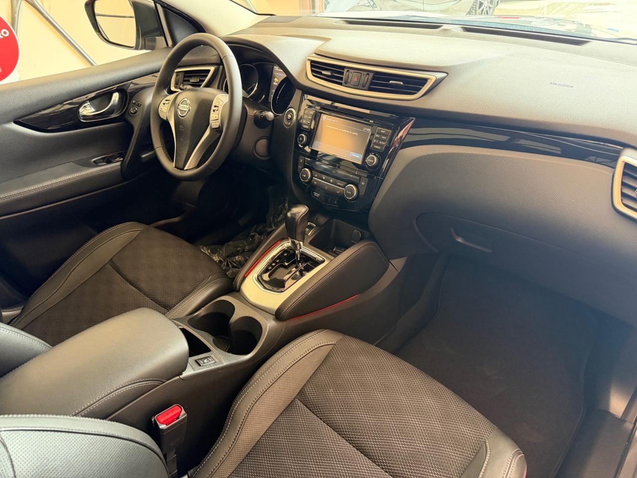 Nissan Qashqai 1.6 dCi 2WD 360
