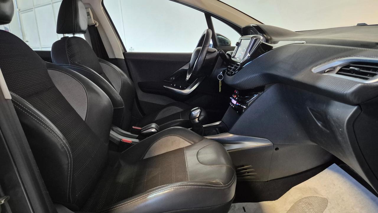 Peugeot 2008 PureTech 82 Allure (NEOPATENTATI)