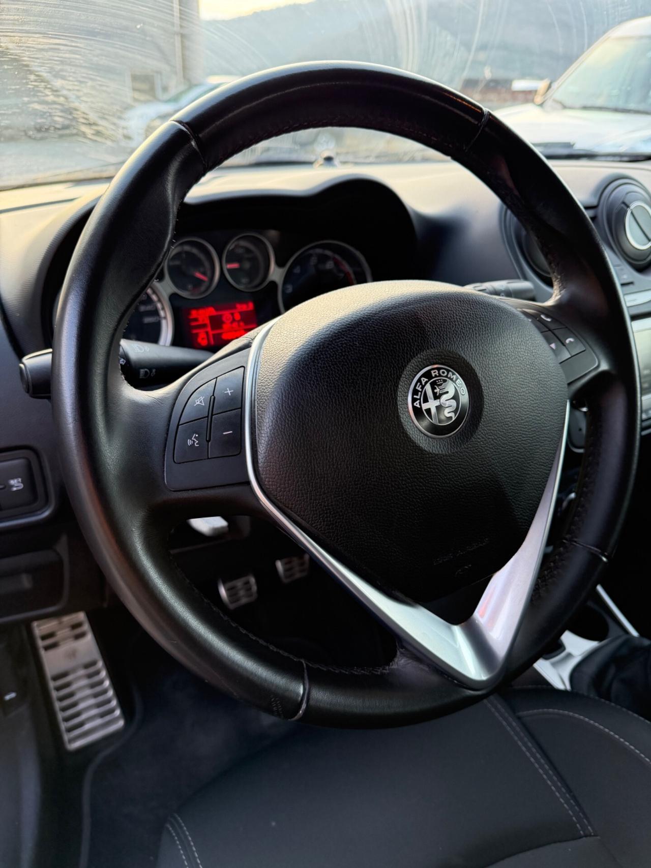 Alfa Romeo MiTo 1.4 78 CV 8V - NEOPATENTATI