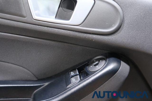 FORD Fiesta 1.5 TDCi 75CV 5 PORTE BUSINESS NEOPATENTATI