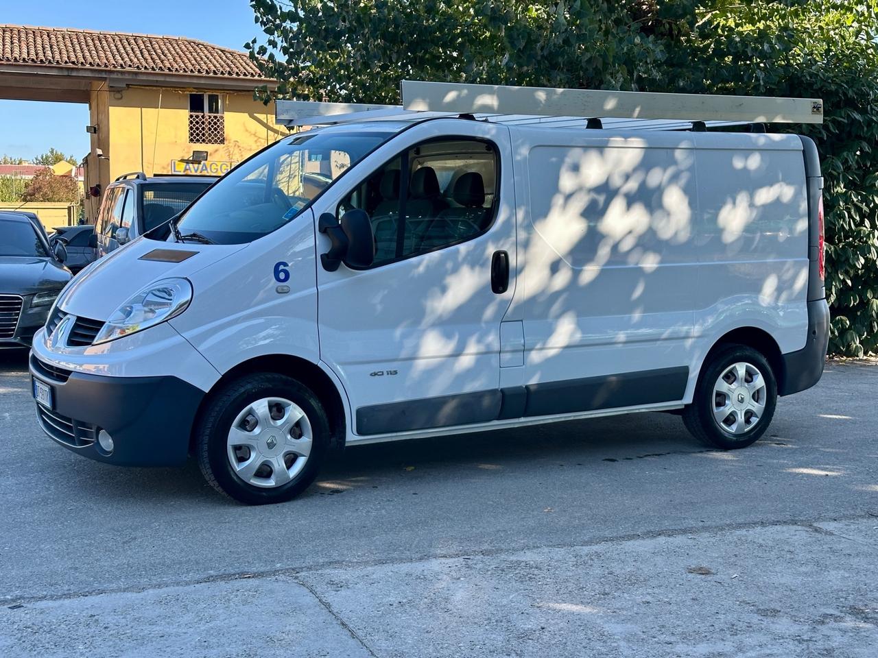 Renault Trafic T27 2.0 dCi/115 PC-TN Furgone DPF
