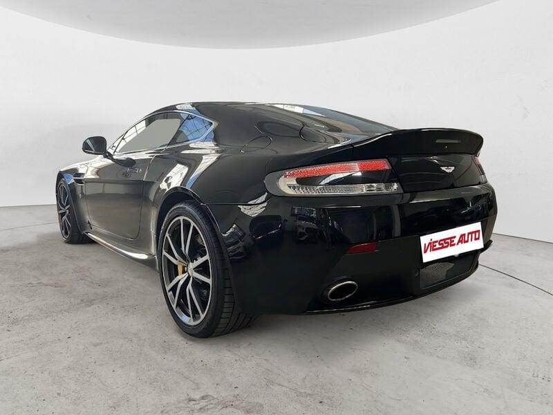 Aston Martin V8 Vantage Vantage Coupe 4.7 V8 sportshift