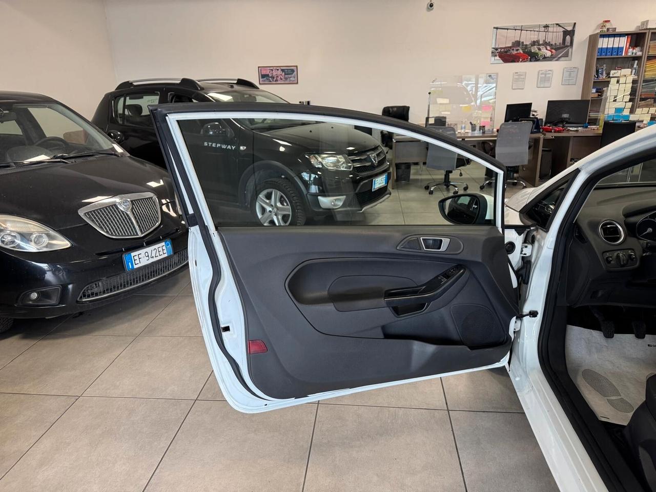 Ford Fiesta 1.4 GPL (SCADENZA 2036) UNIPRO 2015