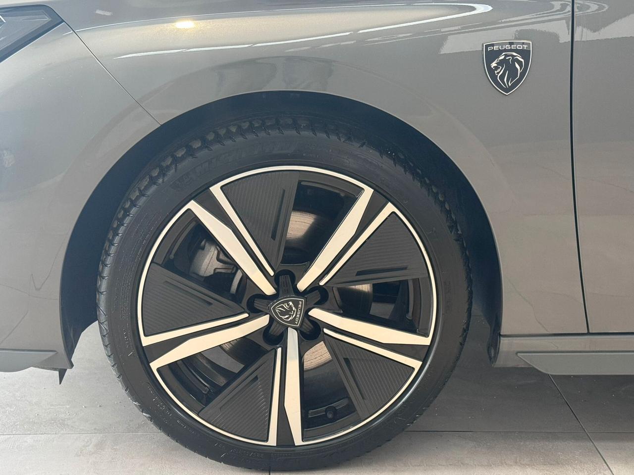 Peugeot 308 BlueHDi 130 S&S EAT8 SW GT