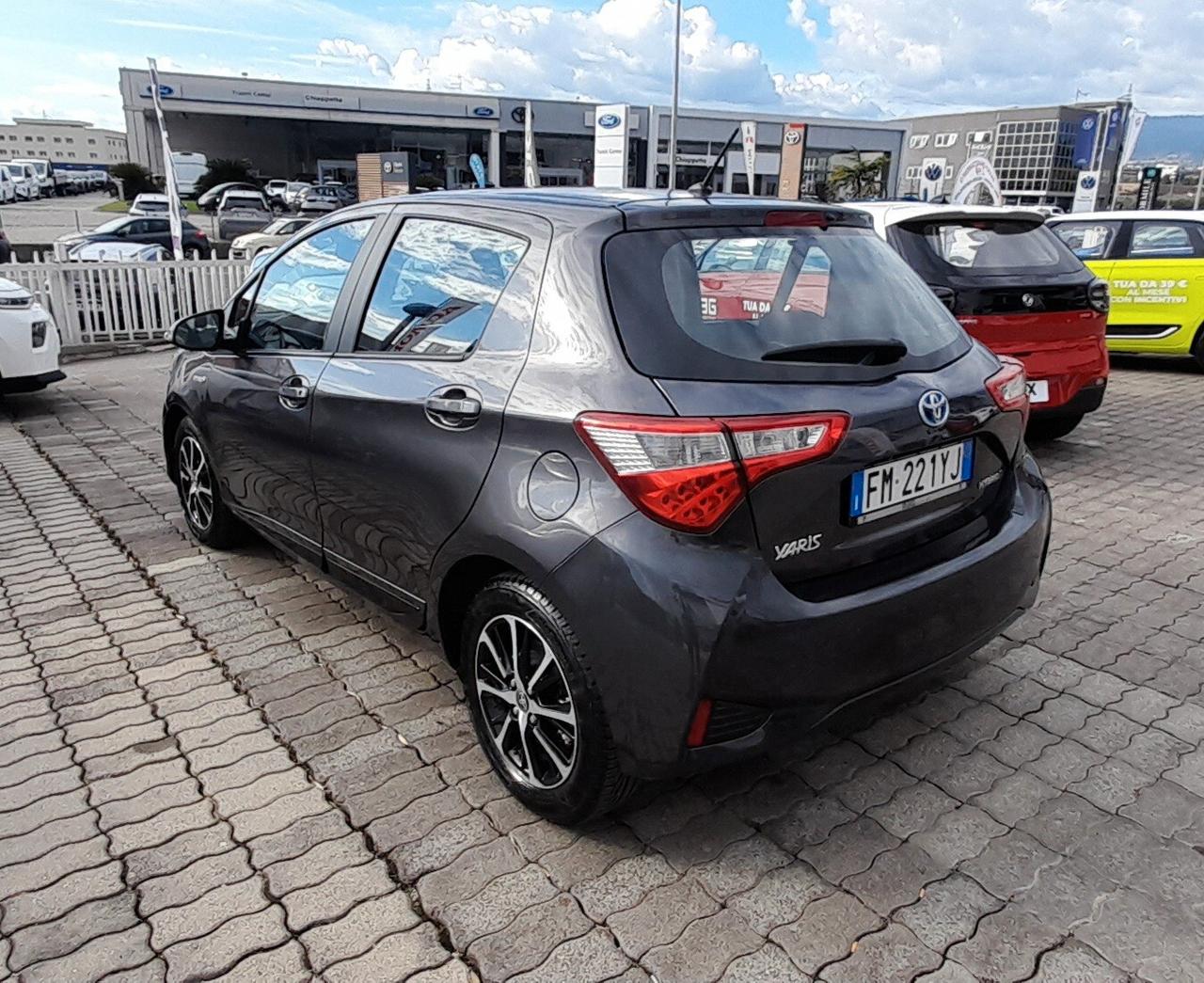 Toyota Yaris 1.5 Hybrid 5 porte Active "IVA ESPOSTA"