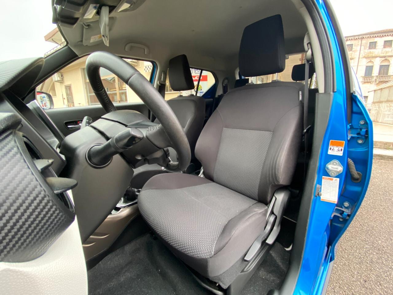 Suzuki Ignis 1.2 Hybrid Top