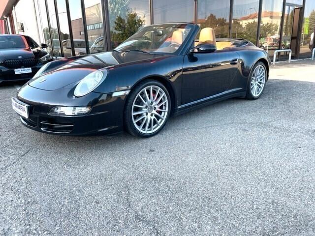 Porsche 911 Carrera 4S Cabriolet