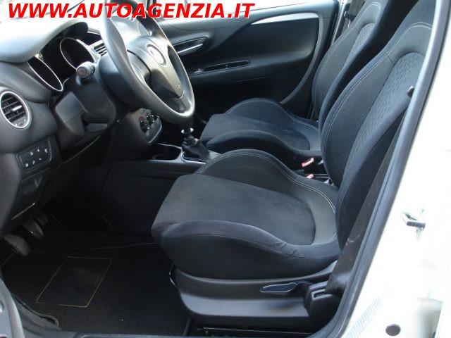 FIAT Punto 1.4 8V 5 porte Natural Power