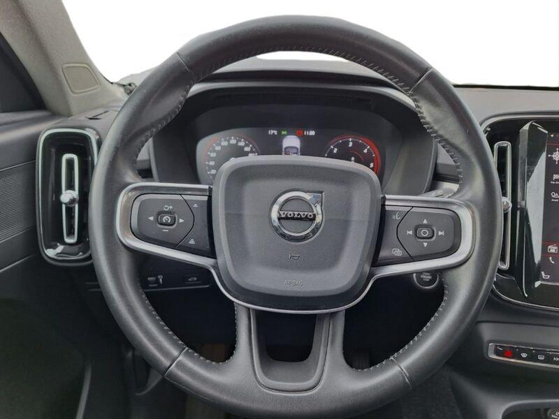 Volvo XC40 D3 150 CV AWD Automatica NAVI LED Business Plus