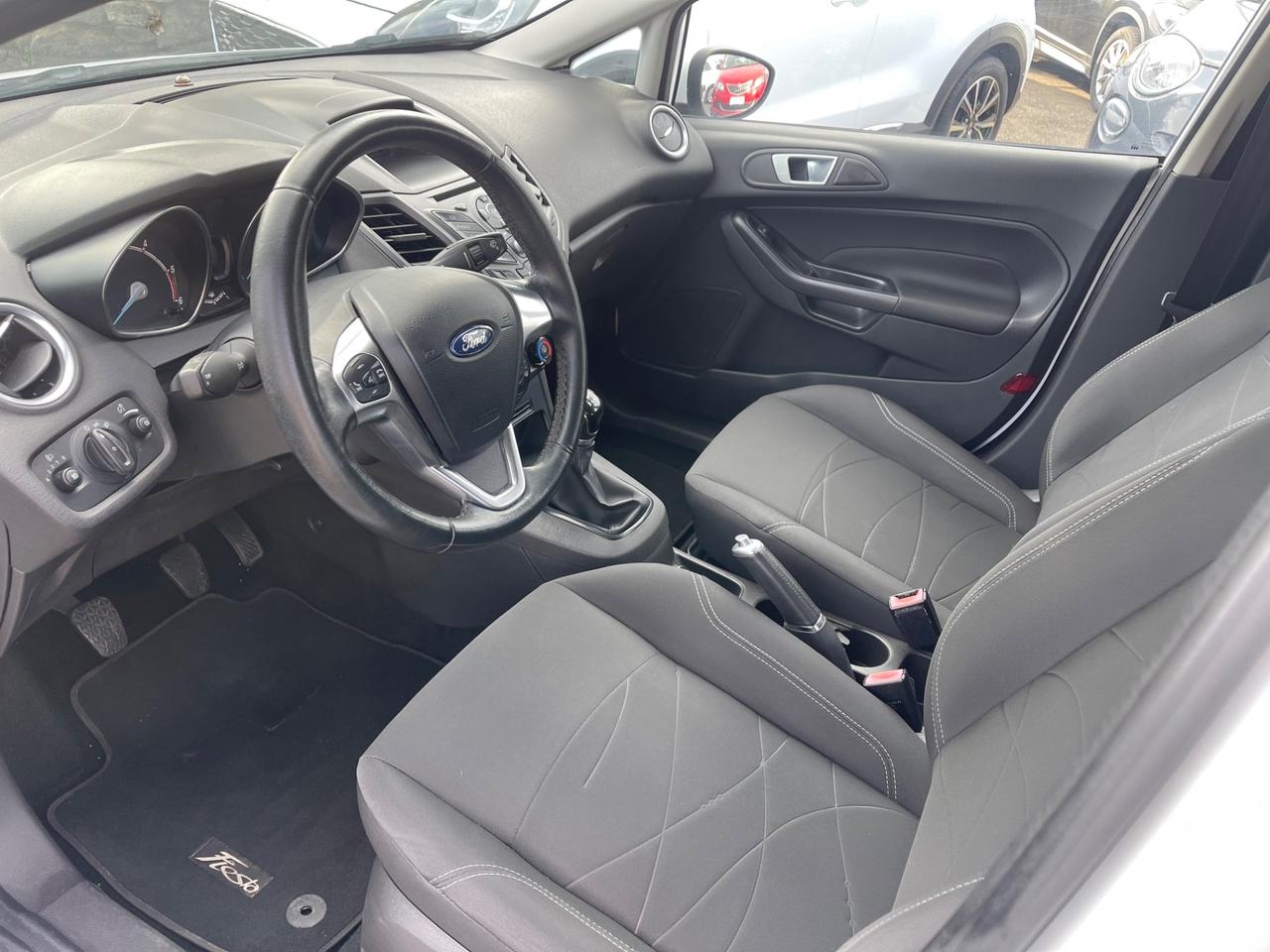 Ford Fiesta 1.5 TDCi 75CV 5 porte Business