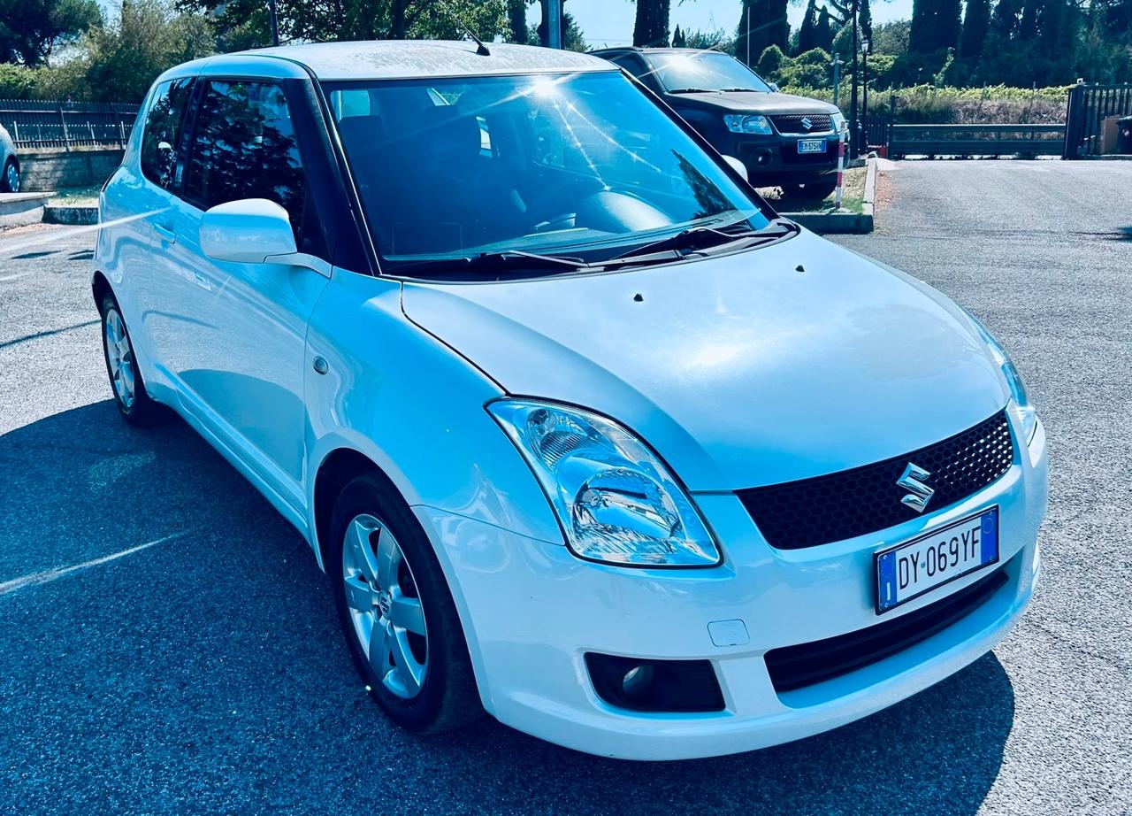 Suzuki Swift 1.3 GPL 3p. GL