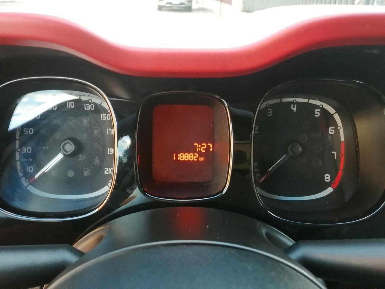 Fiat Panda 1.2 Lounge 5 posti