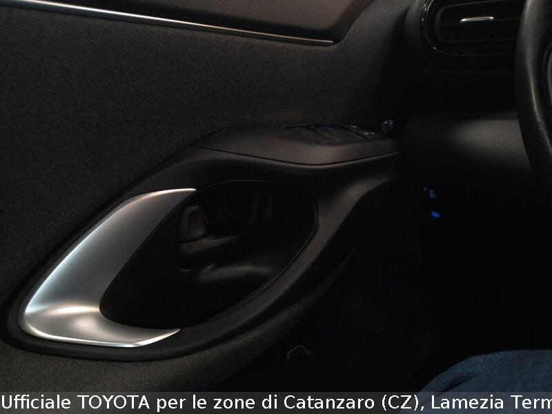 Toyota Yaris Cross Yaris Cross 1.5 Hybrid 5p. E-CVT AWD-i Trend