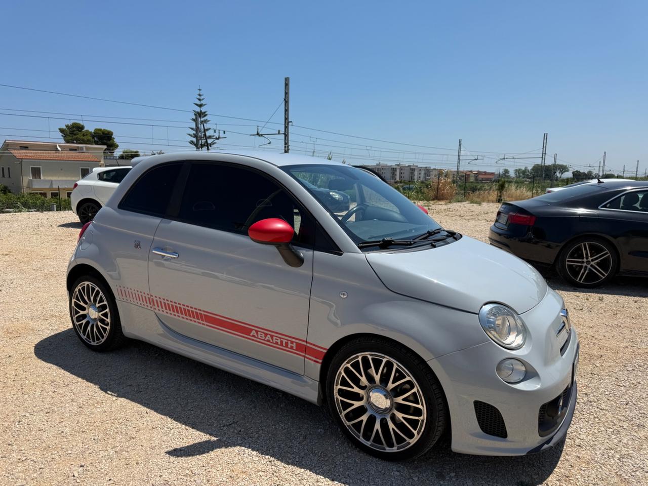 Abarth 500 1.4 Turbo T-Jet 2014 8.999€ PERMUTE