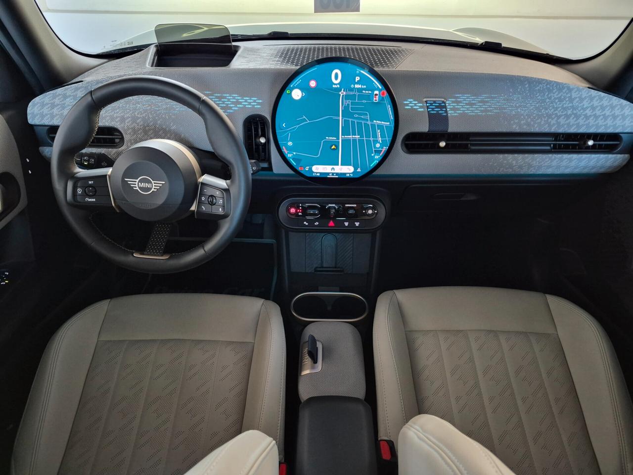 MINI Cooper C STEPTRONIC TETTO PELLE LED NAVI CARPLAY RETROCAM. HEAD UP DISPLAY WIRELESS VOLANTE RISCALDABILE JCW
