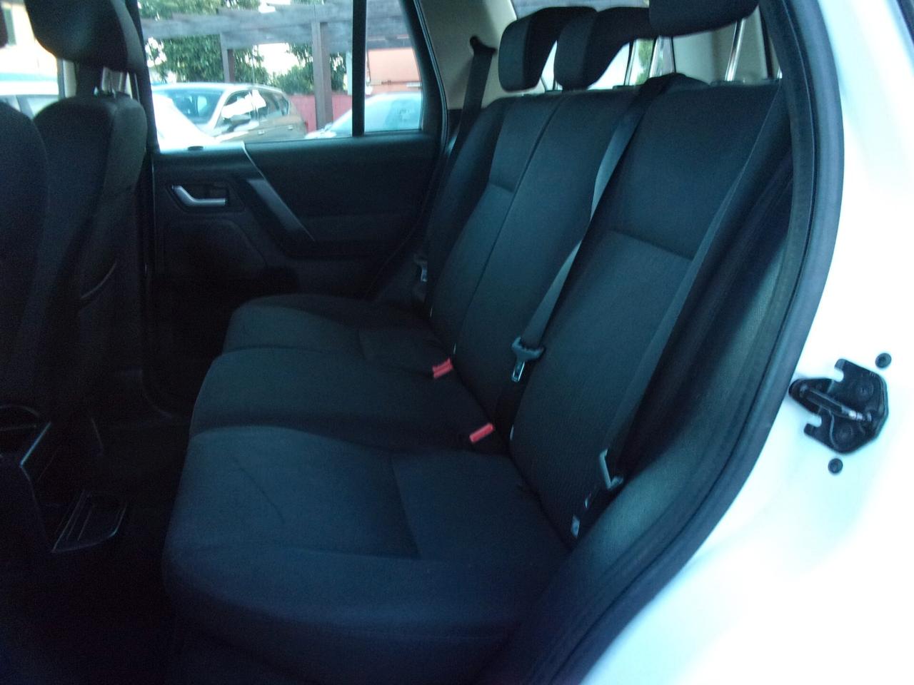 Land Rover Freelander 2.2 TD4 S.W. SE