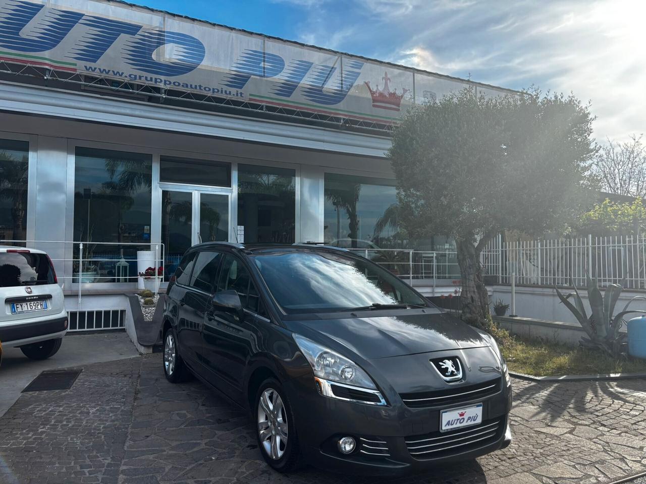 Peugeot 5008 1.6 HDi 112CV Premium