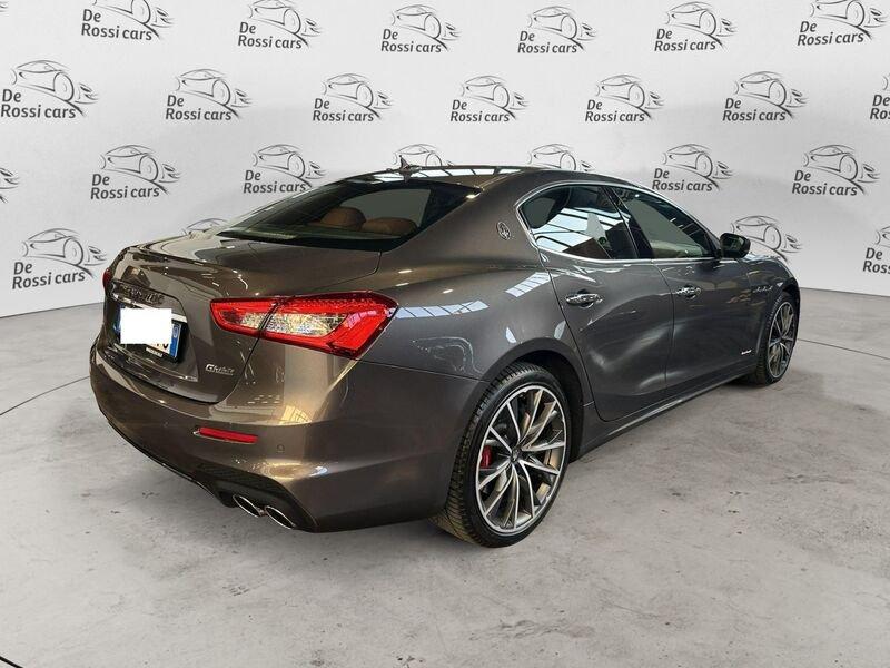 Maserati Ghibli 3.0 Diesel 275 CV Gransport
