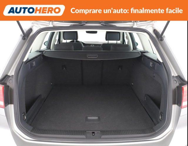 VOLKSWAGEN Passat Variant 2.0 TDI DSG Business BlueMotion Tech