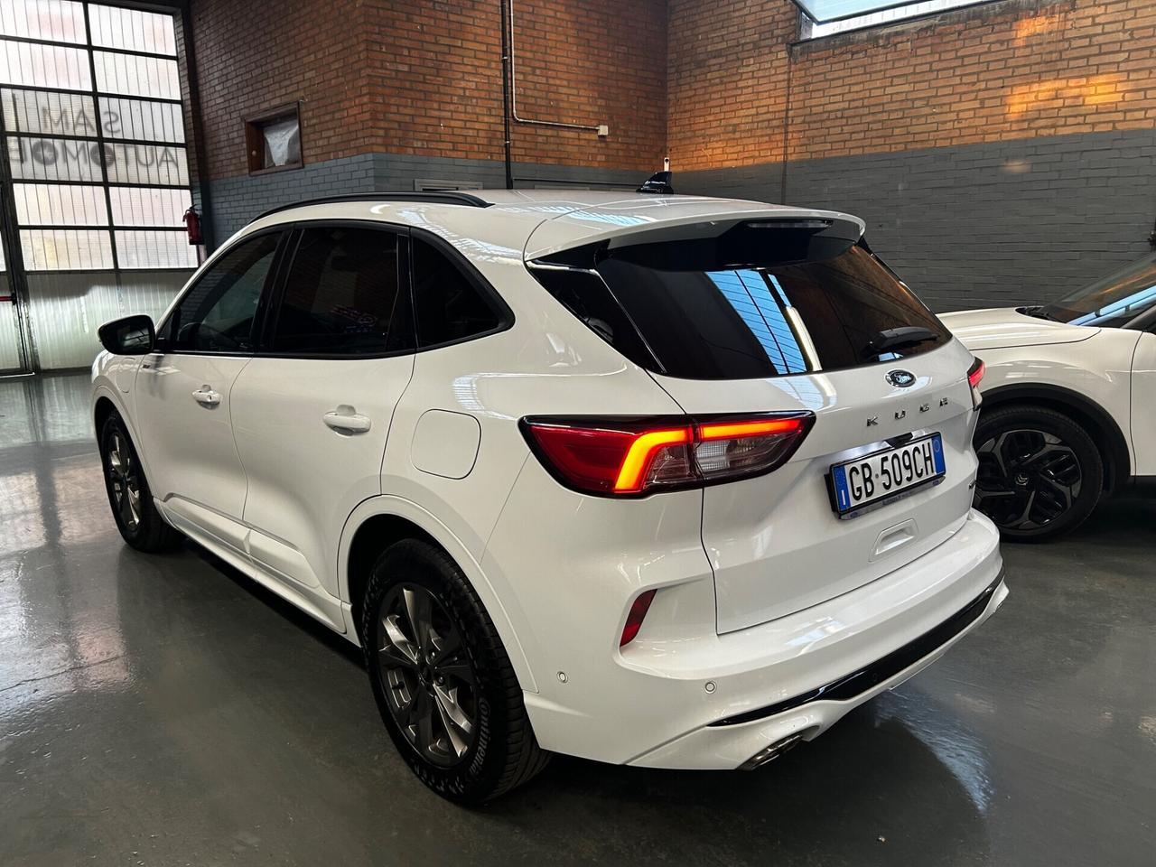 Ford Kuga 2.5 Plug In Hybrid 225 CV CVT 2WD ST-Line X