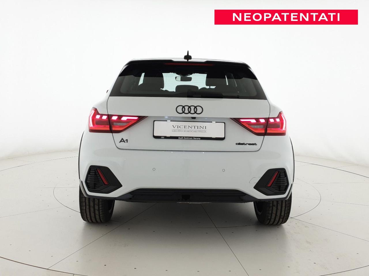 Allstreet 30TFSI 116CV S tronic Identity Contrast