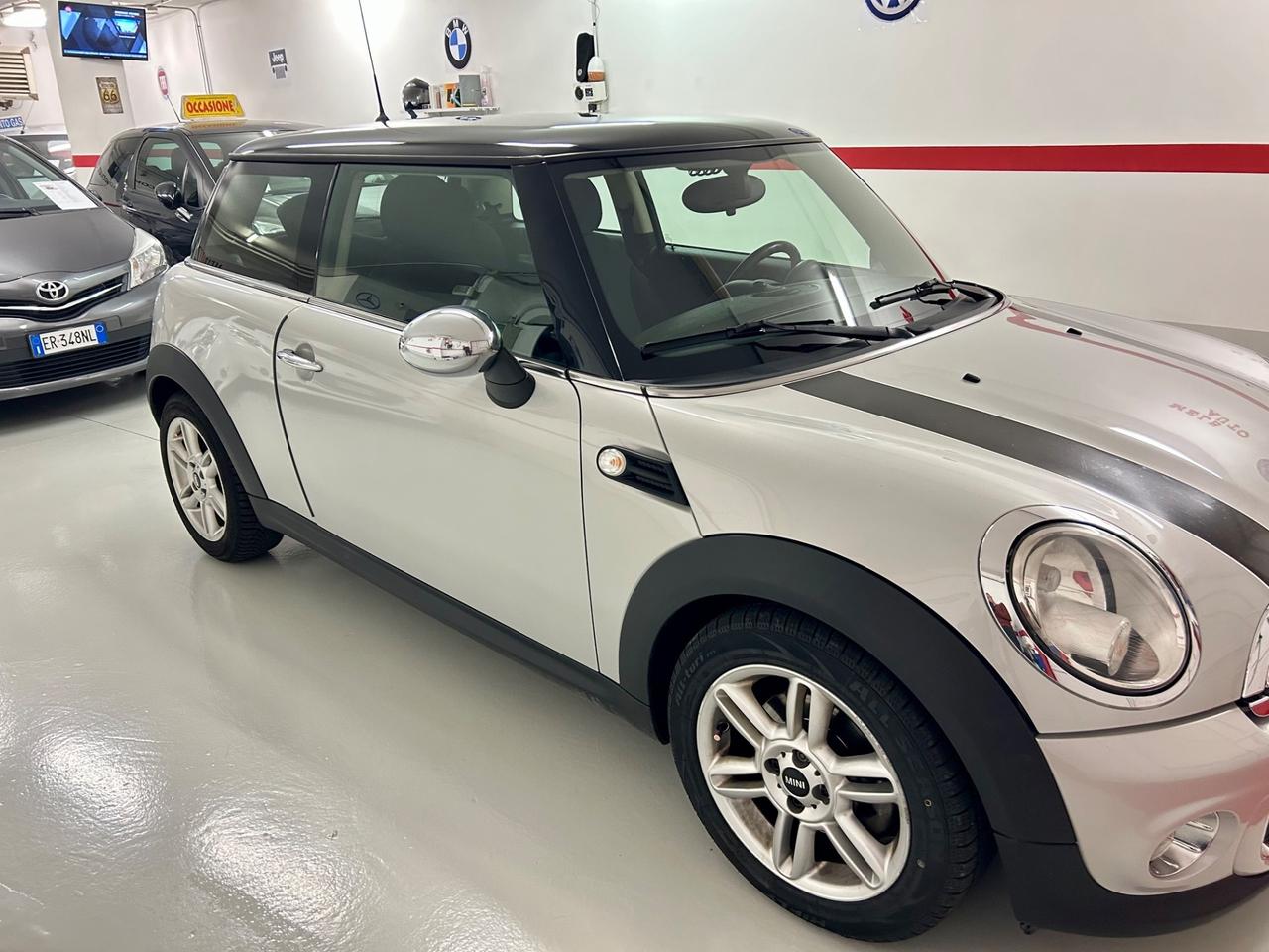 Mini Cooper Coupe 1.6 Coupé