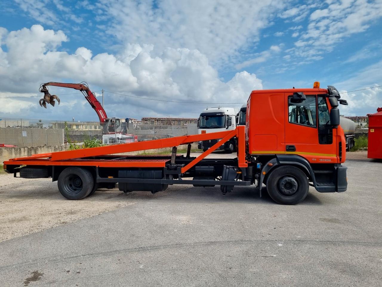 Iveco Eurocargo 160E32 bisarca Euro 6