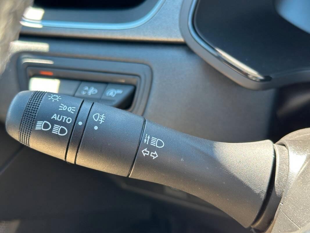 Renault Captur 1.0 eco-g Techno 100cv TELECAMERA E CARPLAY