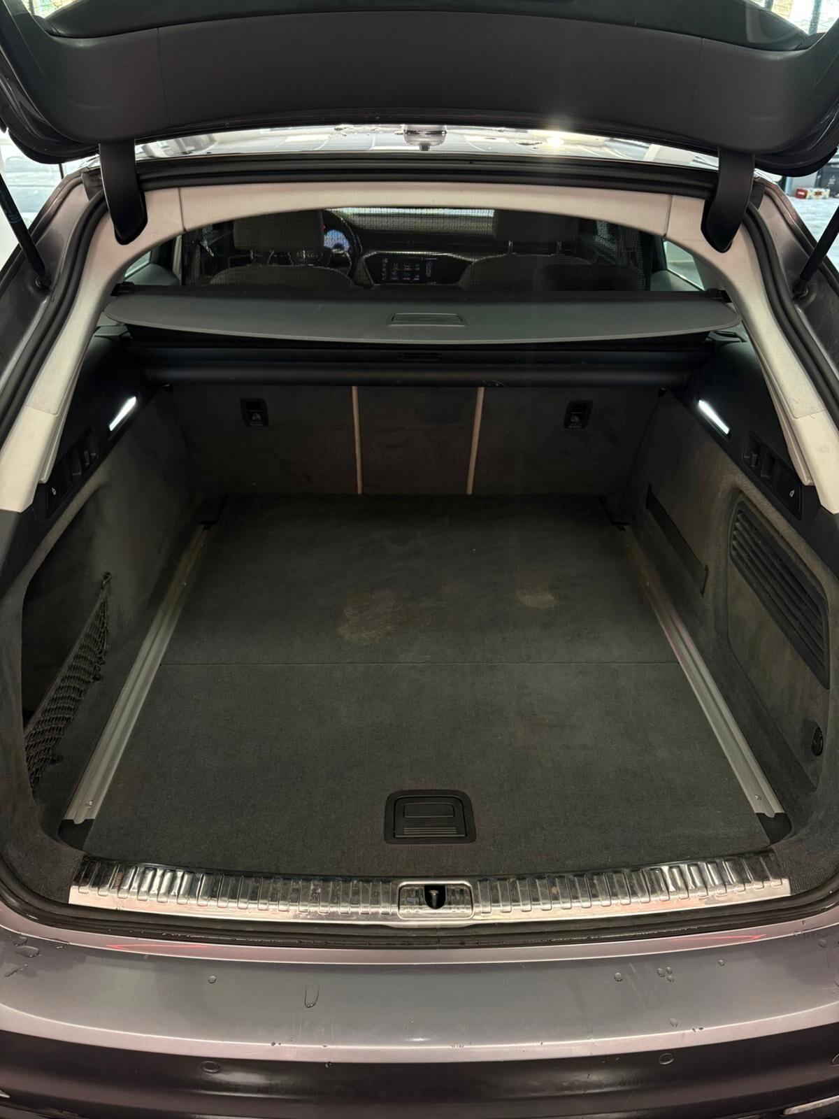 Audi A6 40 2.0 TDI quattro ultra S tronic Business Design