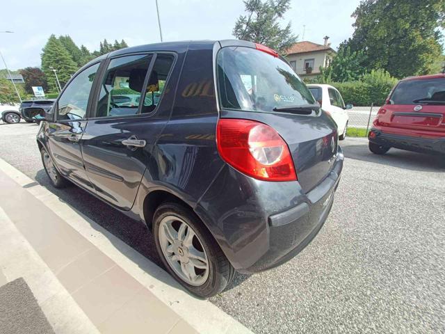 RENAULT Clio 1.2 16V 5 porte Confort X COMMERCIANTI
