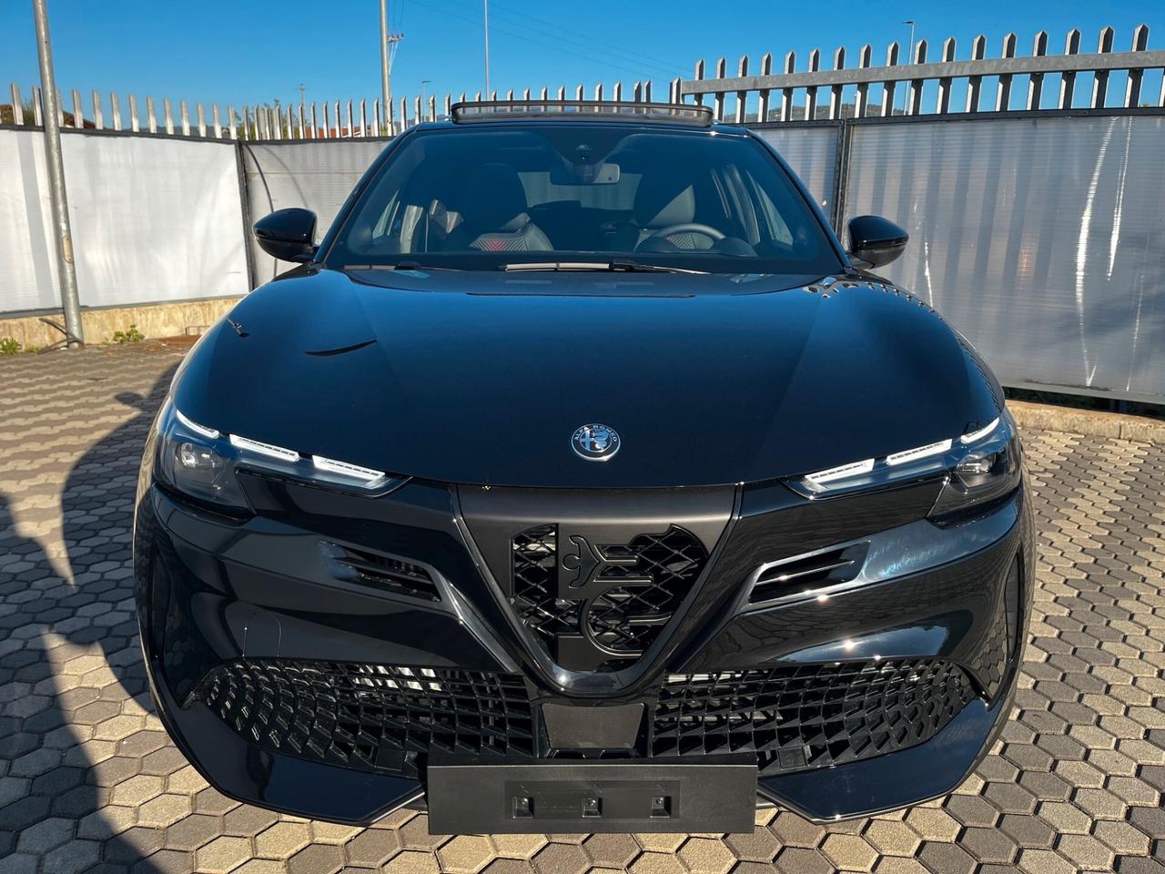 Alfa Romeo Junior Hybrid 145cv EDCT6 SPECIALE