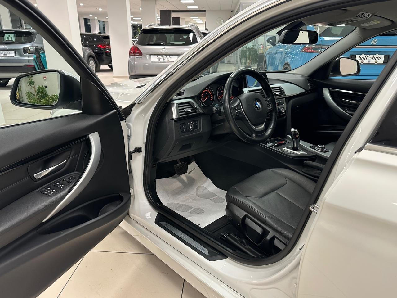 Bmw 318 318d Touring 150 Cv Luxury - 2016