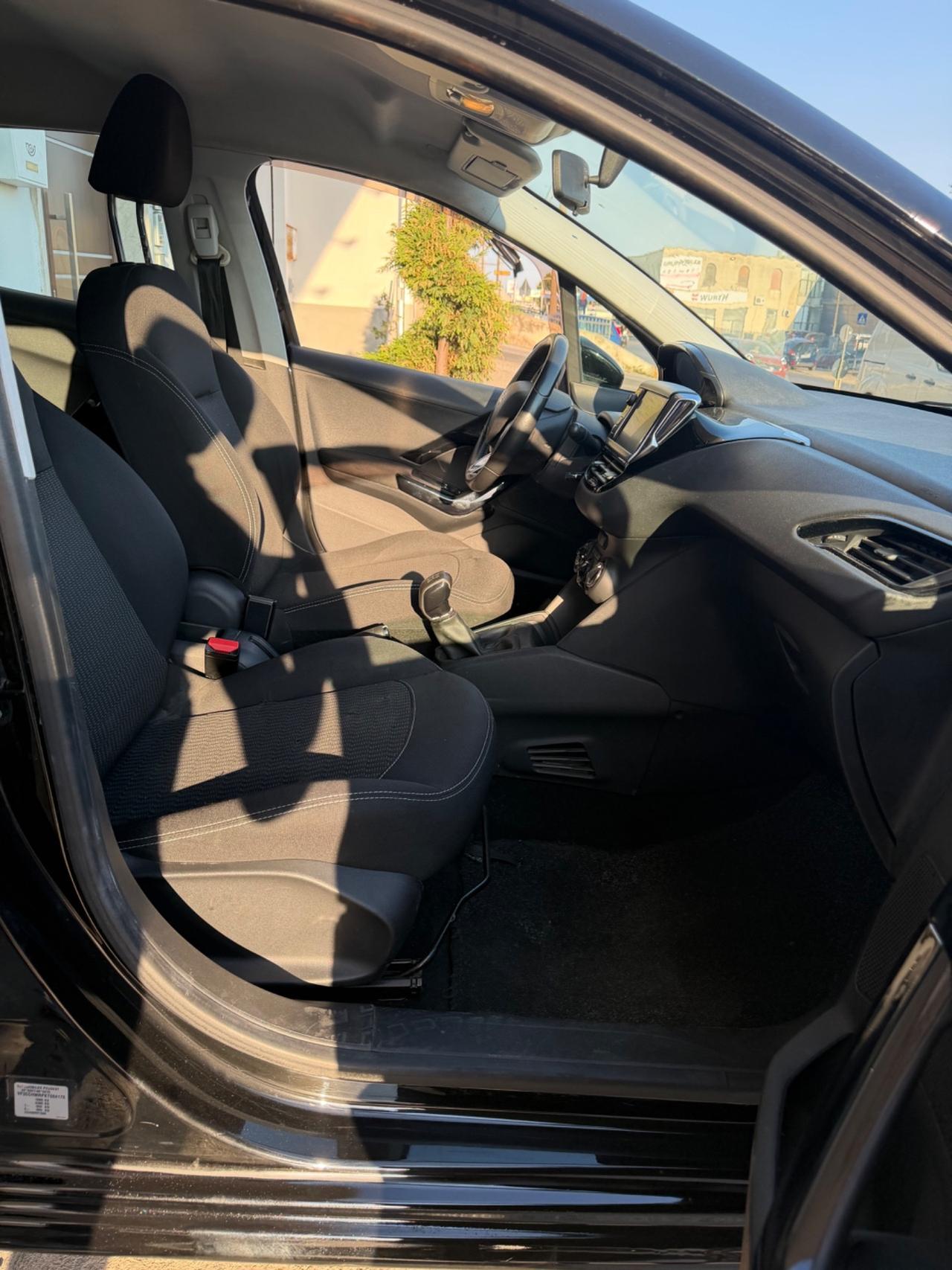 Peugeot 208 PureTech 68 5 porte Active