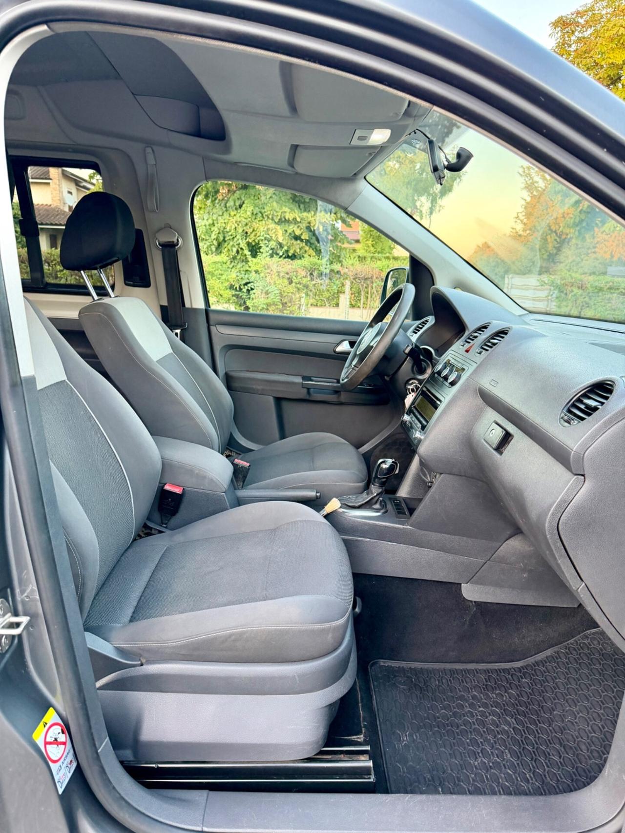 Volkswagen Caddy 1.6 TDI 102 CV DSG 5p. Trendline