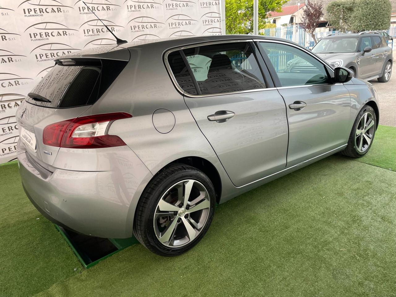 Peugeot 308 BlueHDi 120 S&S EAT6 GT Line