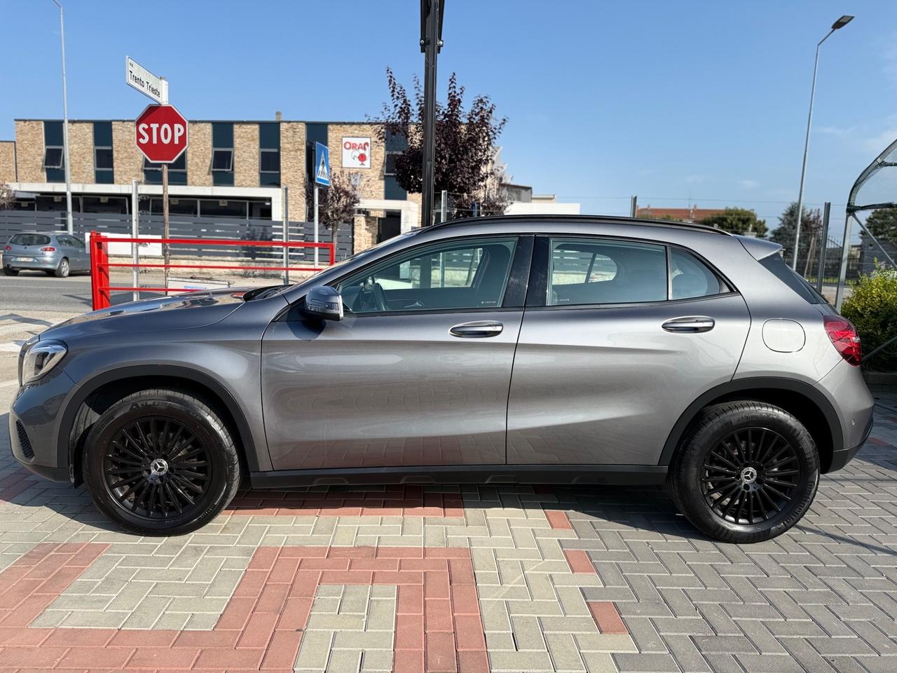 Mercedes-benz GLA 200 d Automatic Sport
