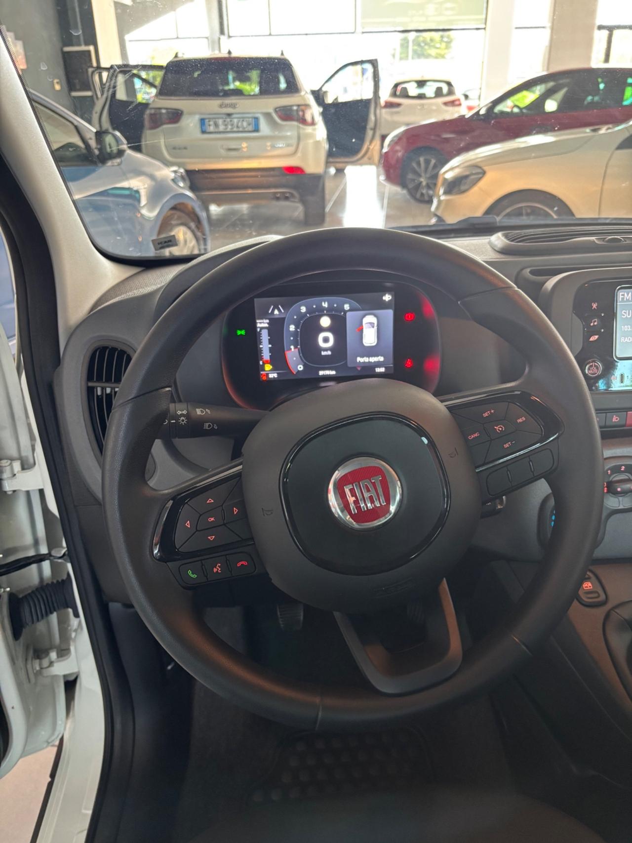 Fiat Panda 1.0 FireFly S&S Hybrid Pandina