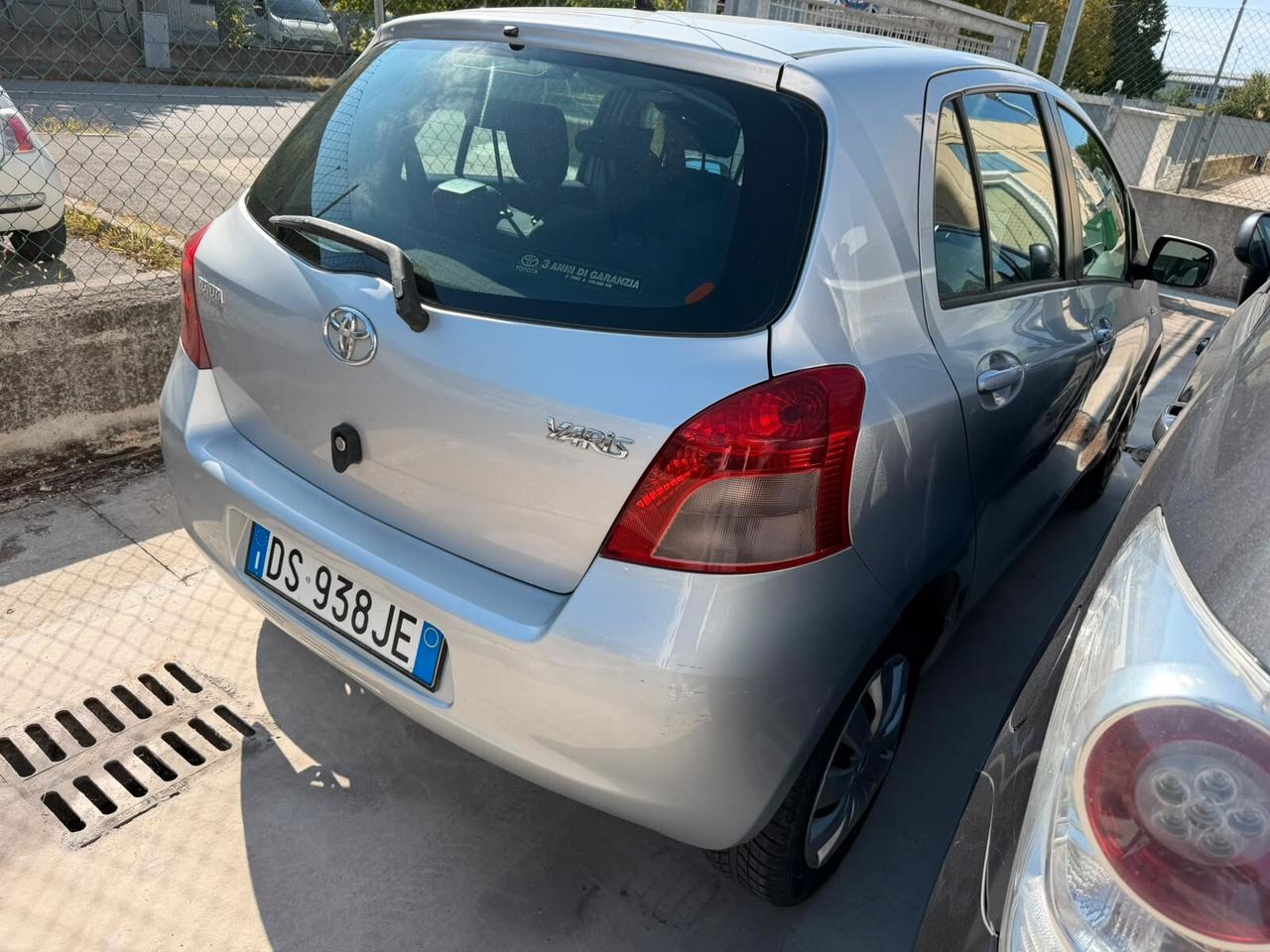 Toyota Yaris 1.3 5 porte Sol