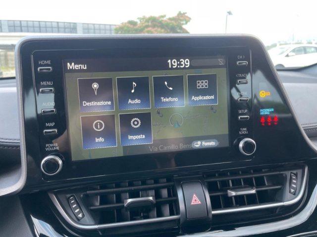 TOYOTA C-HR 1.8 Hybrid E-CVT Business