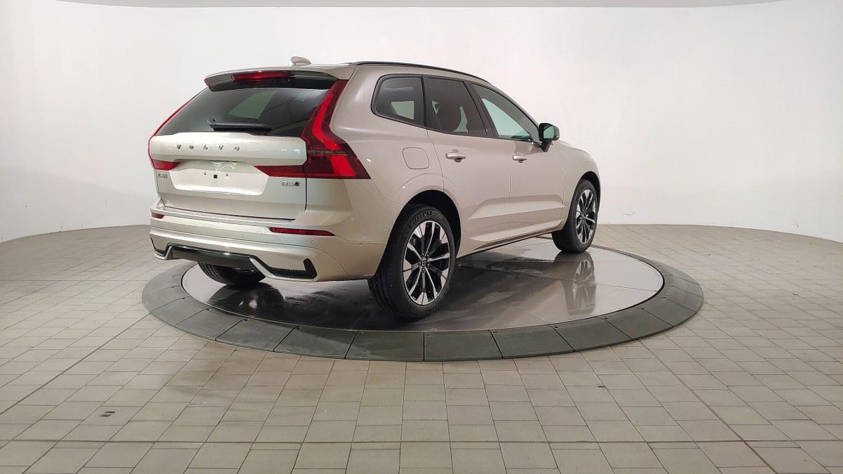 VOLVO Xc60 B5 Mild Hybrid Awd Automatico Ultra Dark