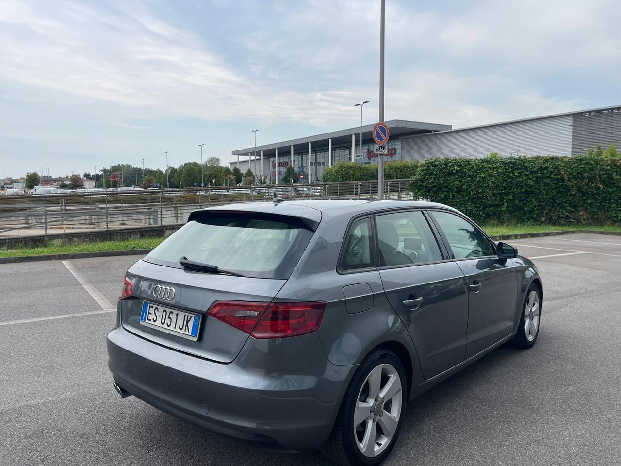 Audi A3 Cabrio 2.0 TDI F.AP. Ambition