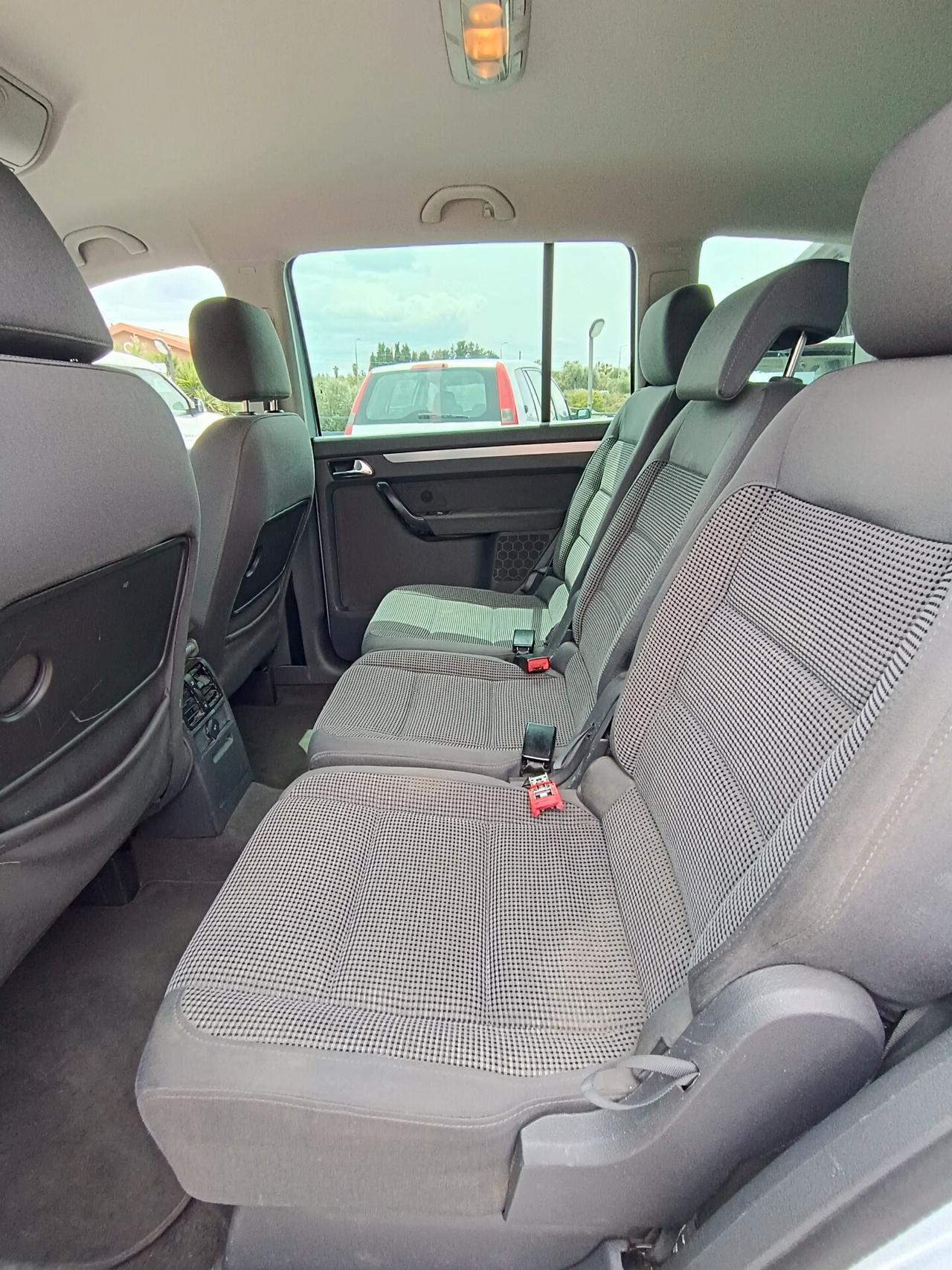 Volkswagen Touran 2.0 16V TDI 7 posti